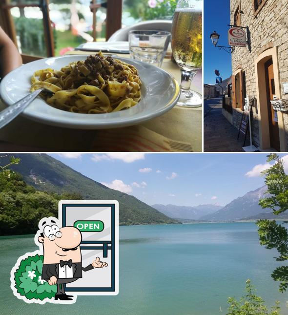 Goditi la vista dall'area esterna di Osteria Al Barique