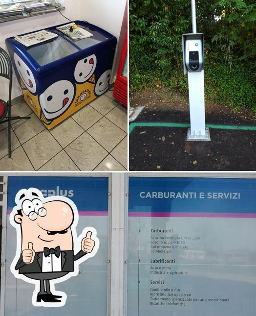 Vedi questa foto di Area plus carburanti e servizi