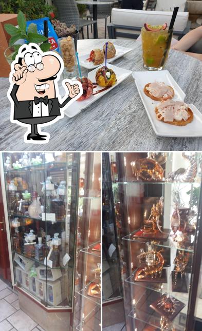 Dai un'occhiata agli interni di Bar Max-El