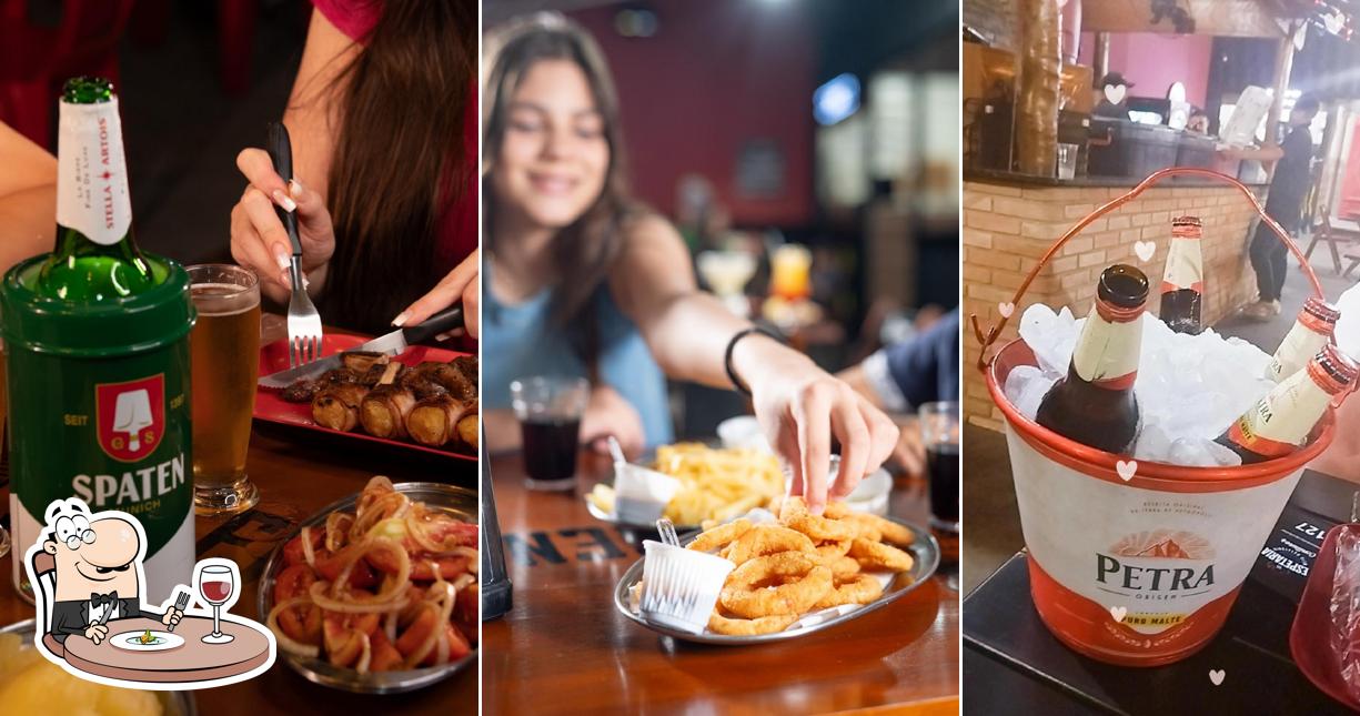 Comida em Espetaria Meia Rotatória - Pioneiros
