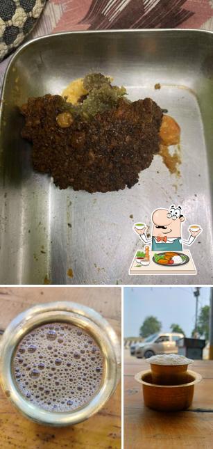 Food at Karupatti coffee