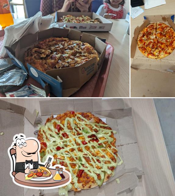 Order different types of pizza