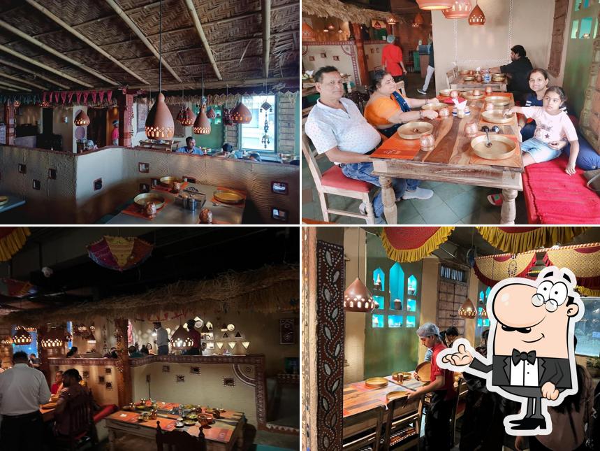 Take a seat at one of the tables at Shree Kismat Kathyawadi