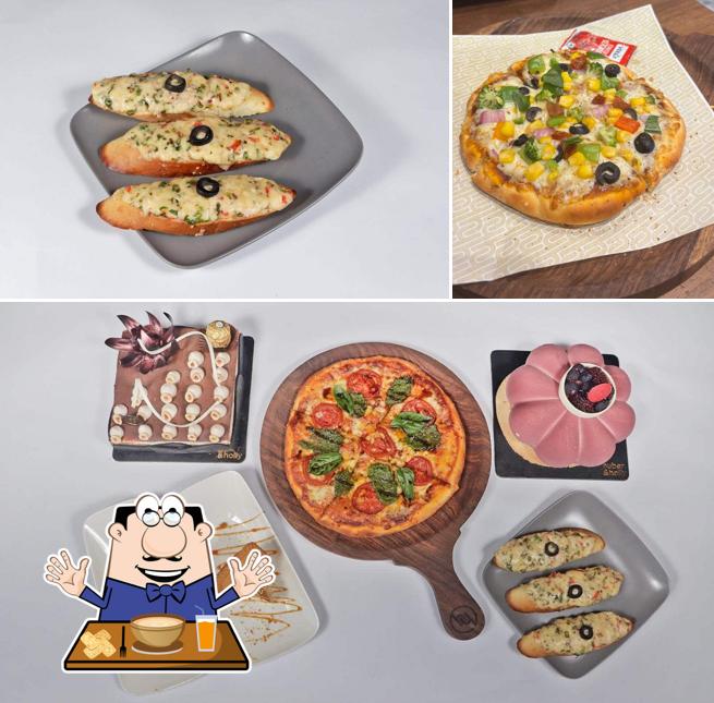 Meals at Huber & Holly
