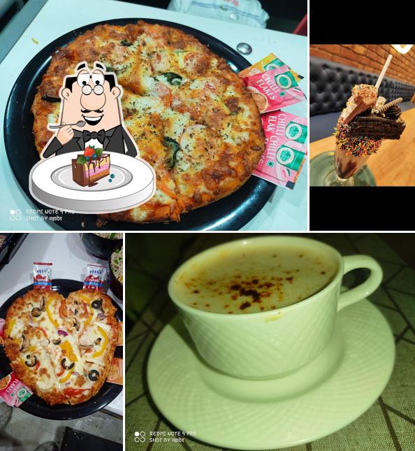 Chocolate cake at LAVA JAVA CAFE