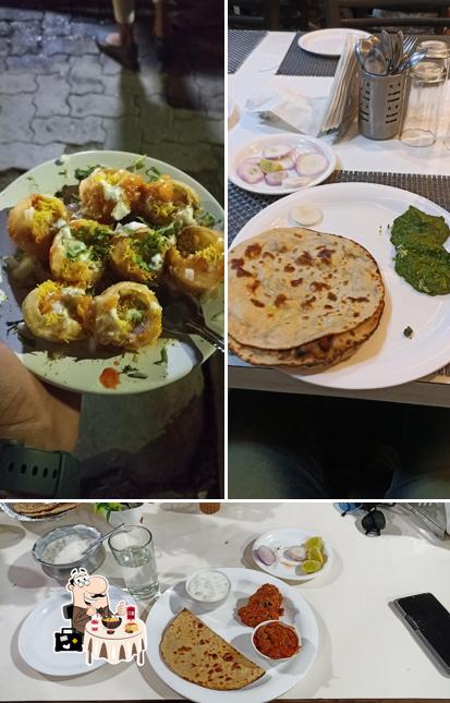 Food at Jodhpur Mishthan Bhander