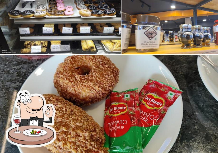 Meals at Breadworld Host