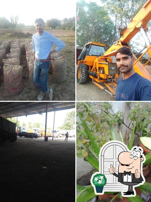 Check out how Govind Dhaba looks outside