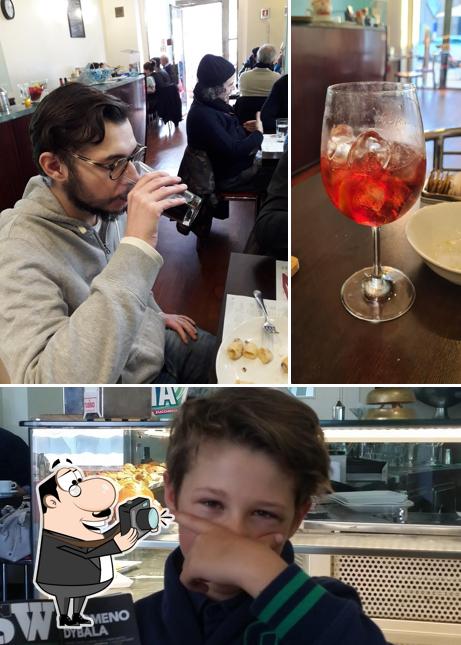 Guarda questa immagine di Snack Bar Formula 1 Snc