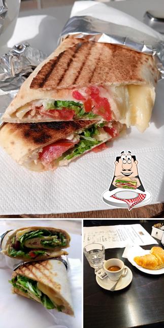 Club sandwich al IQOS RESELLER - Bar Del Corso Di Ninfo Giuseppa, Vidigulfo