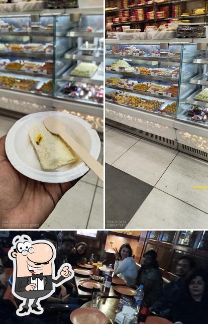 Check out how Pakodewala looks inside