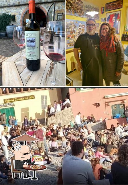 Osteria Gigino si caratterizza per la esterno e bevanda