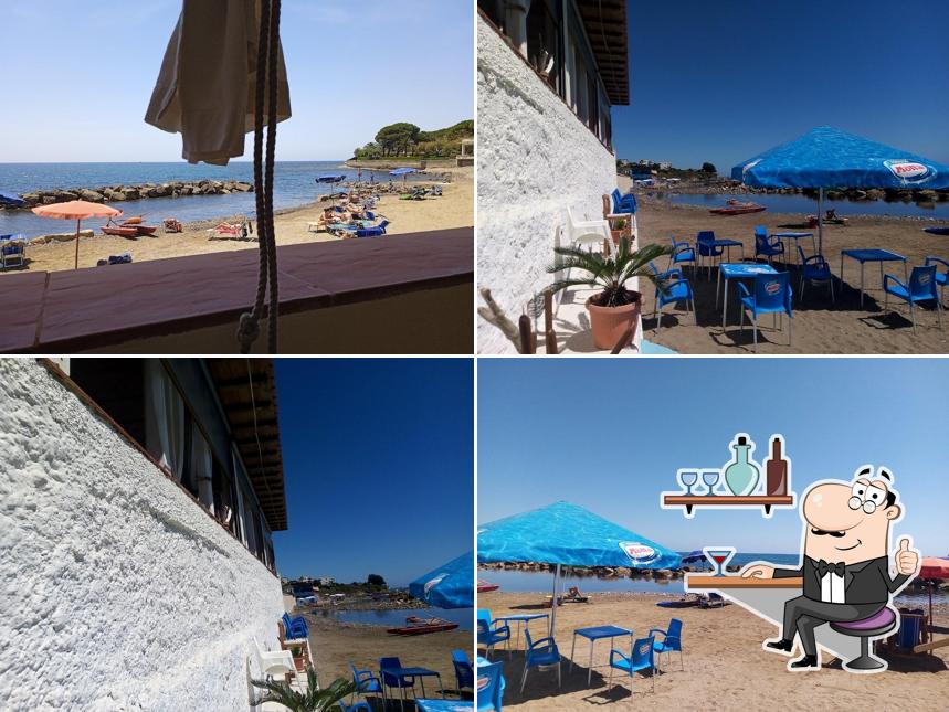 Siediti a un tavolo di La Sassola