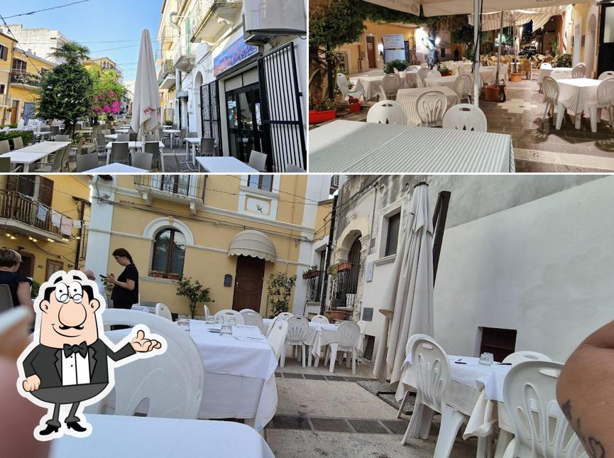 Dai un'occhiata agli interni di Ristorante Pizzeria La Vecchia Napoli