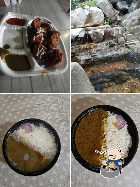 Meals at Gobblers Food Court