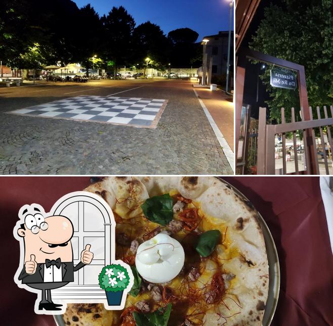 La foto di esterno e cibo da Pizzeria Da re mi