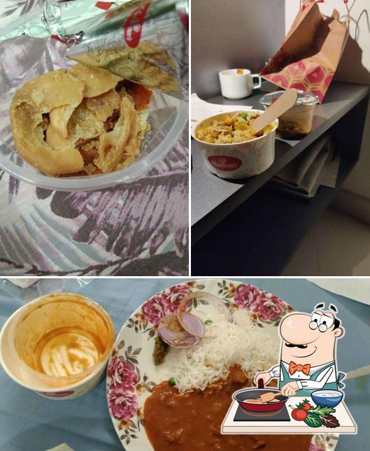 Chicken curry at Haldiram's