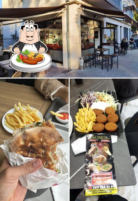 La foto della cibo e interni di Istanbul City Kebap Pizza