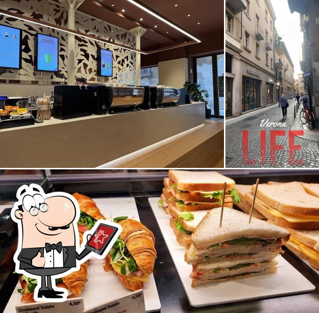 La esterno e cibo del ristorante