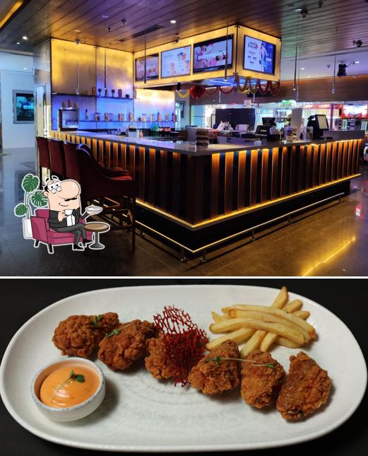 Check out how Zoreko looks inside