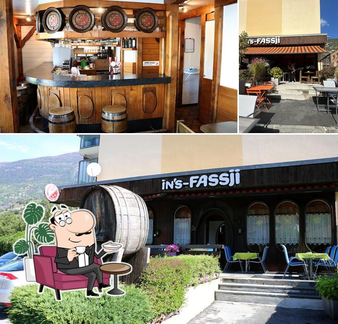 Dai un'occhiata agli interni di Pizzeria in`s Fassji