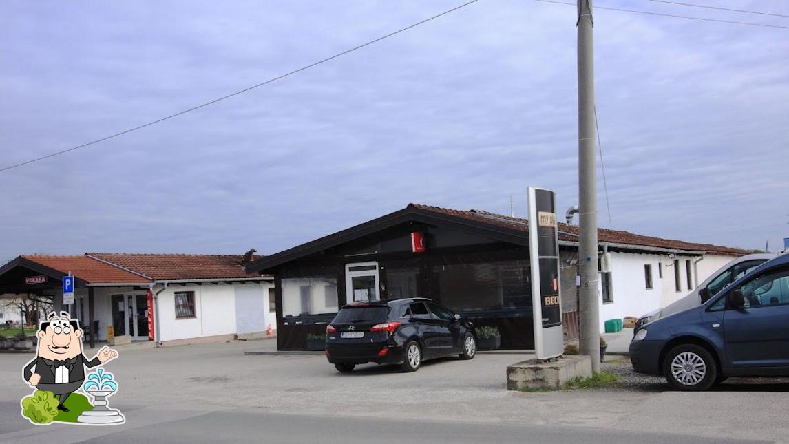 Gli esterni di Caffe Bar Aria