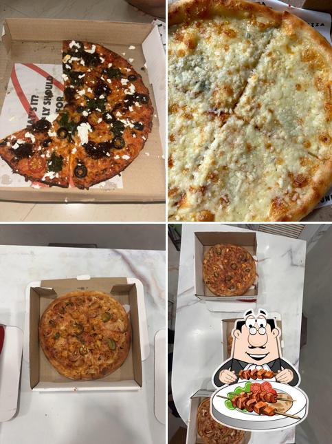 Food at Hundo Pizza - Lokhandwala