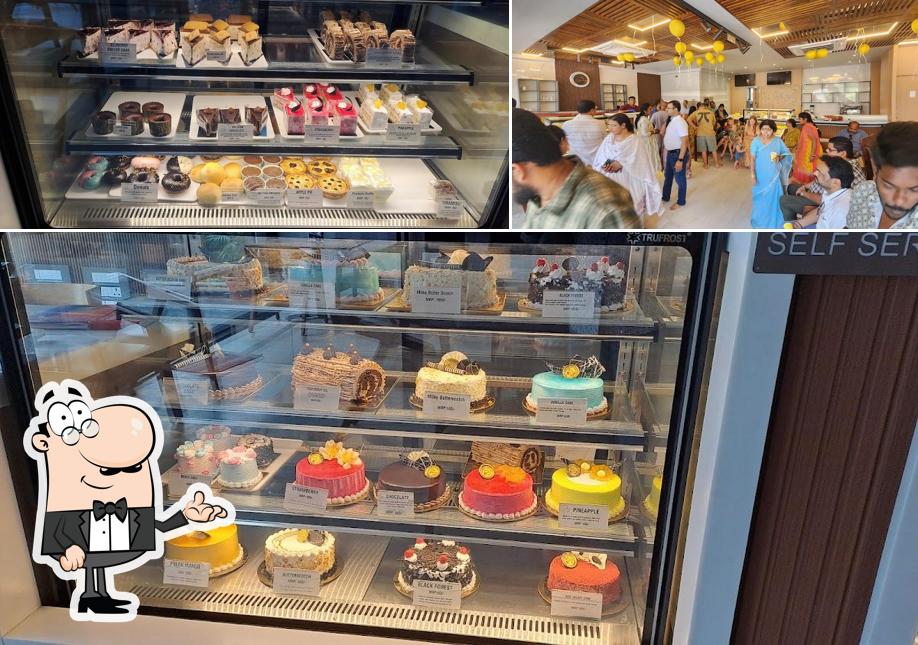 The interior of Sugar Studio - Cafe' and Confectionery