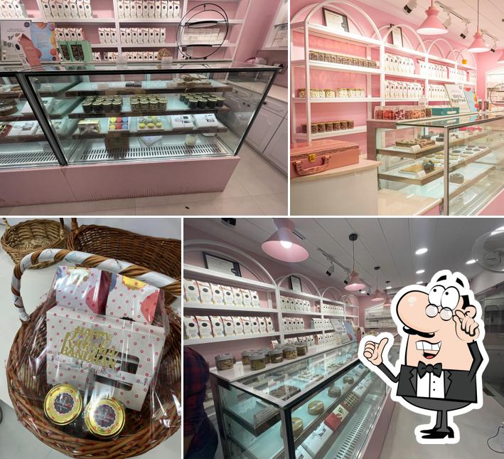 The interior of BUTTER BATTER