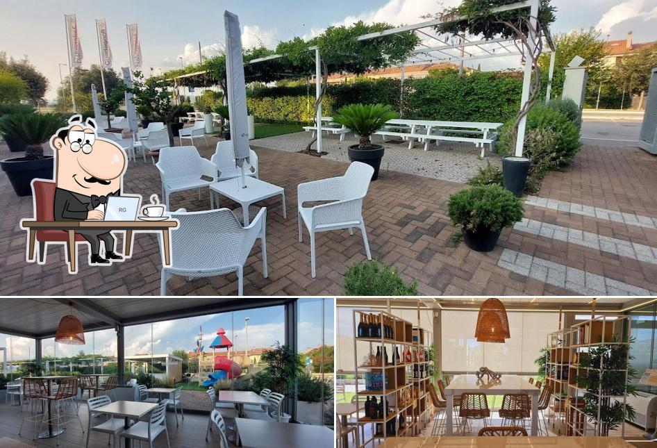 Dai un'occhiata agli interni di FishExpress Guadagnoli - Fast Food di pesce in Via Senegal Grosseto