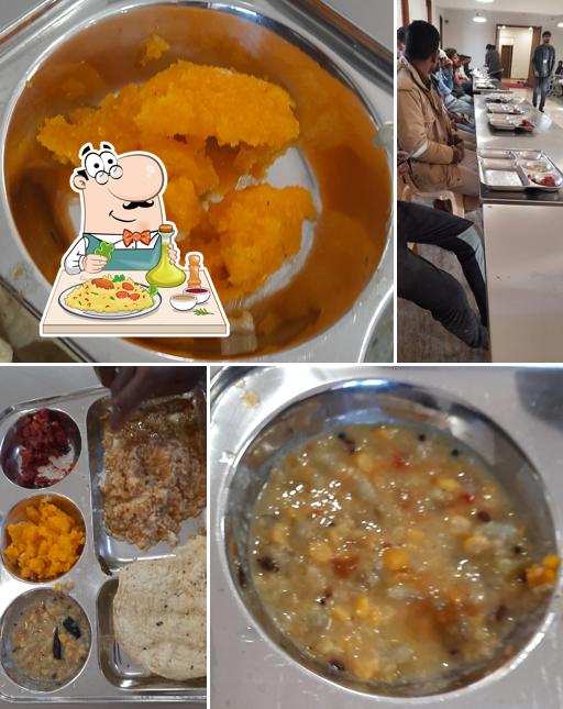 Risotto at Shri Kashi Vishwanath Mandir Anna Chhetra