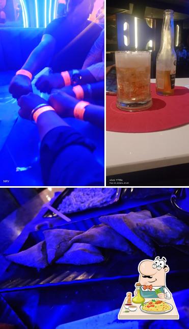 Food at De Lounge