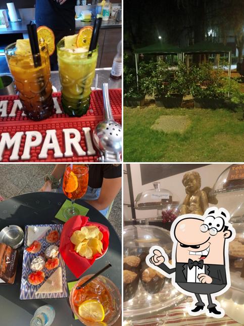 Gli esterni di Pol & Son Cafe