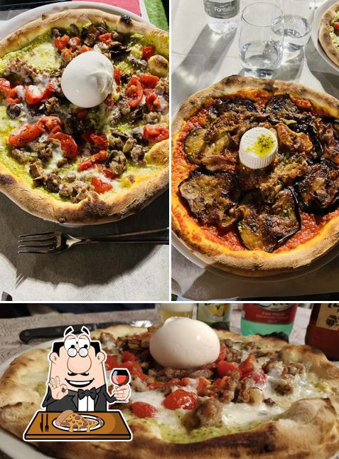 Prenditi una pizza a Royal Ristorante Pizzeria