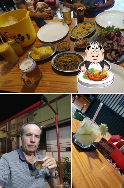 O Xique Boa Carne De Sol se destaca pelo comida e bebida