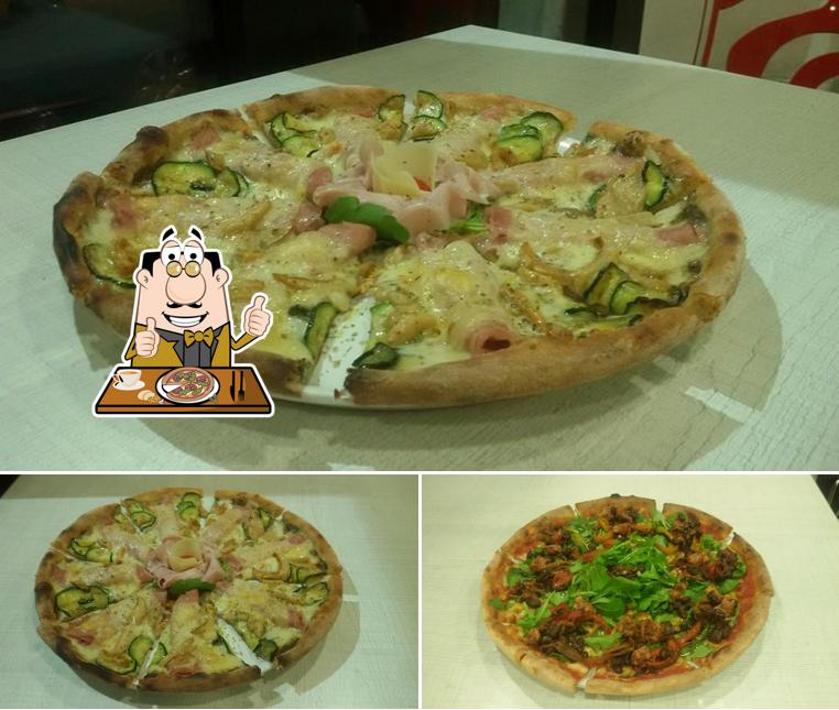 Prenditi una pizza a Danchi