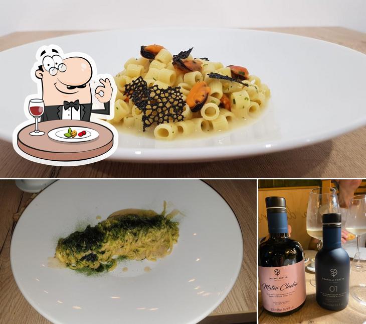 Quadri si caratterizza per la cibo e bevanda