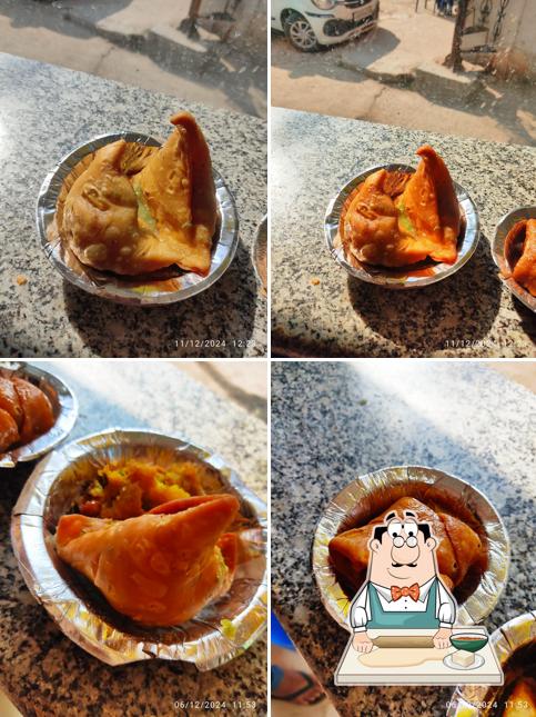 Samosa at Govardhan Sweets