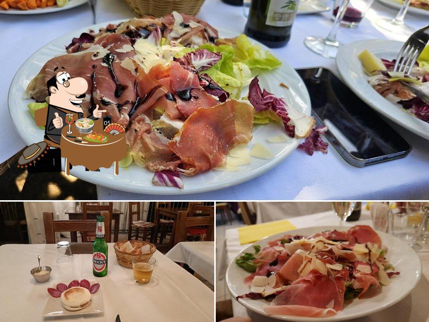 Prosciutto crudo al Osteria Camporosso sas