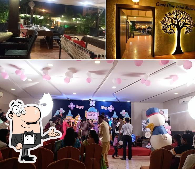 The interior of Veg Aroma