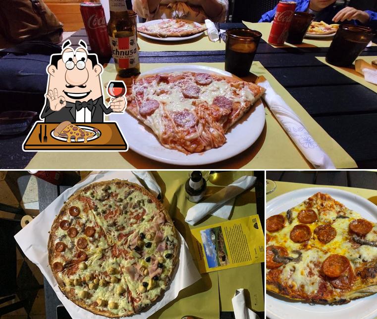 Prenditi una pizza a Rino Tuttepizze Di Pomata Peter e Manuela snc