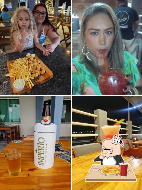 Batata frita em Restaurante Esquina Beach Petiscaria/Drinkeria - (Rio das Ostras)