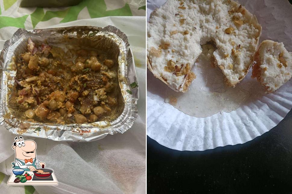 Chicken curry at Berchha Mawa Bhandar Dairy And Sweet