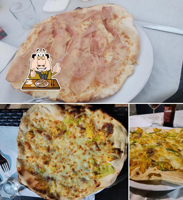Scegli tra le molte varianti di pizza
