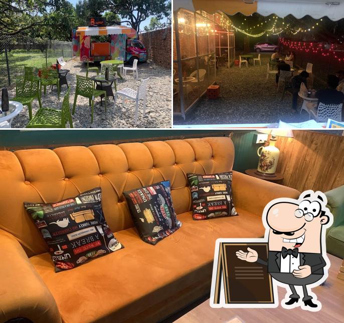 The image of Bueno Cafe’s exterior and food