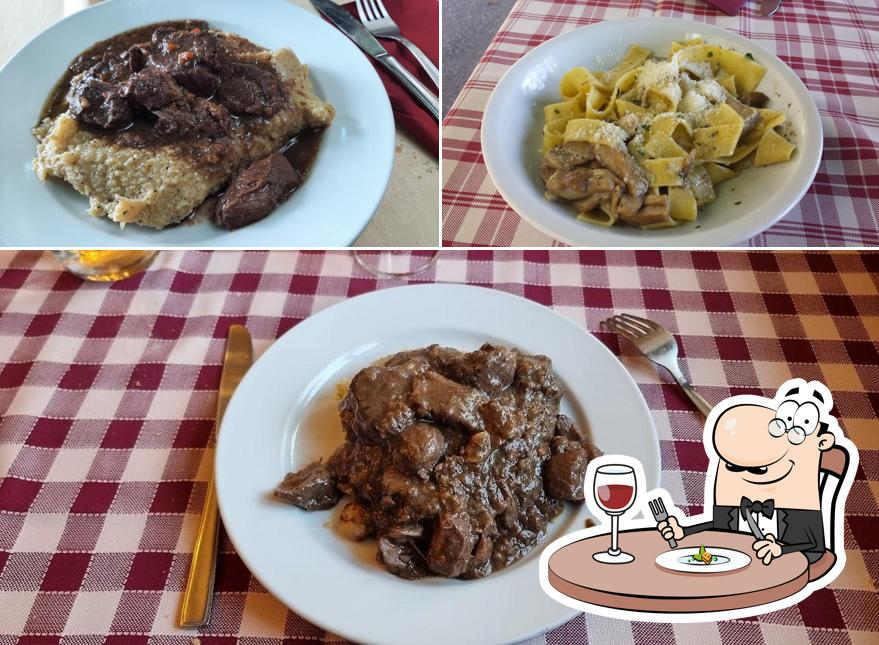 Cibo al Rifugio Cacciatori