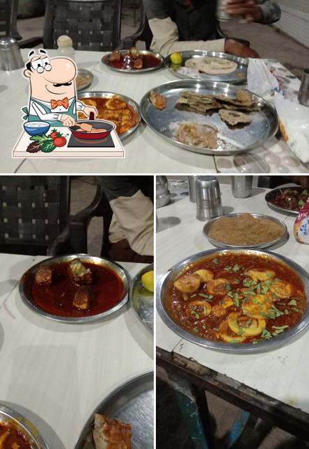 Chicken curry at Afzal Hotel