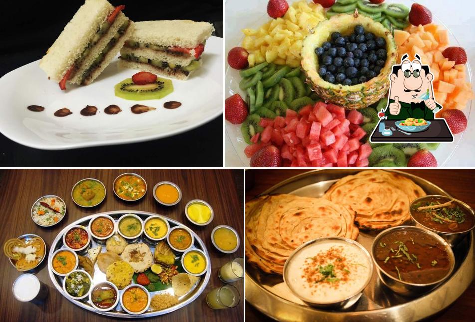 Meals at HOTEL MAALI DE LOVE IN PARADISE
