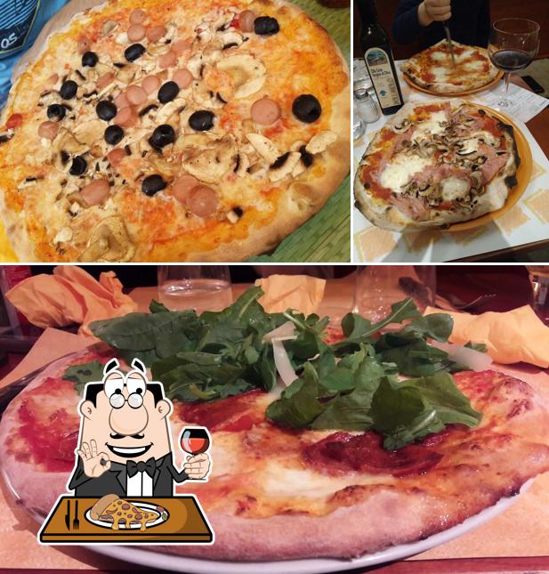 A Pizzeria San Domenico, puoi goderti una bella pizza