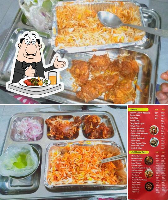 Food at Delhi Spice Roll Hut